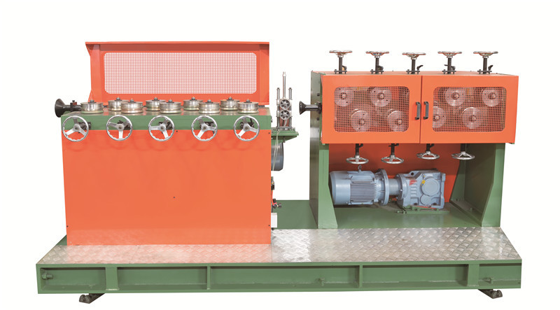 聯(lián)合拉拔機5.jpg
